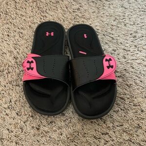 brand: Under Armour, color: black+pink, size: 9